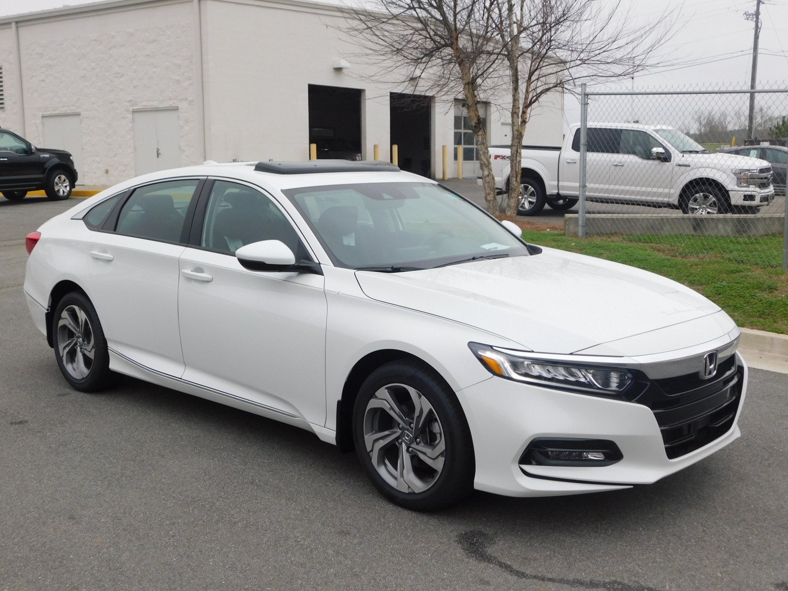 New 2018 Honda Accord EX-L 1.5T 4dr Car in Milledgeville #H18209